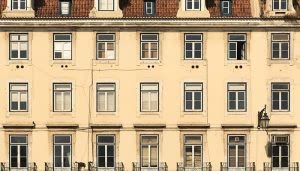 Humedades en fachada de comunidad